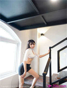《123456789美女-宝让我吃你的小扇贝》